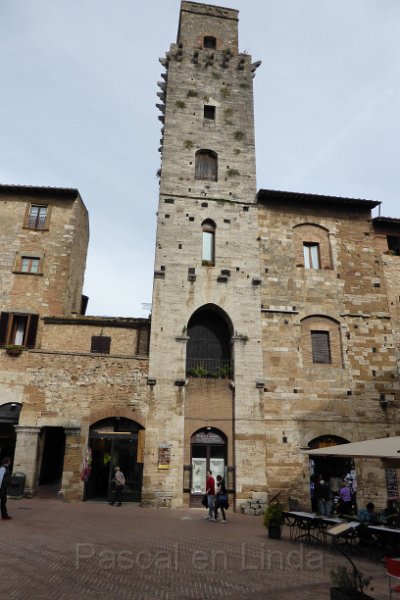 P1010963_San Gimignano.JPG